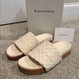 NIB- Helen Kaminski Joanna Terry Slide Cream- Size 39